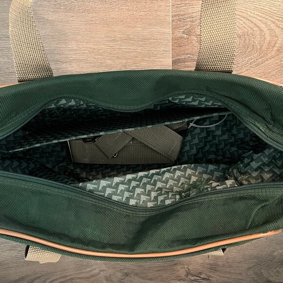 USED Ricardo Beverly Hills Fliteline California Vintage Carry On Duffle Bag - Picture 4 of 4